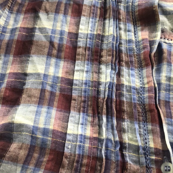 M long sleeve button up - Picture 3 of 3